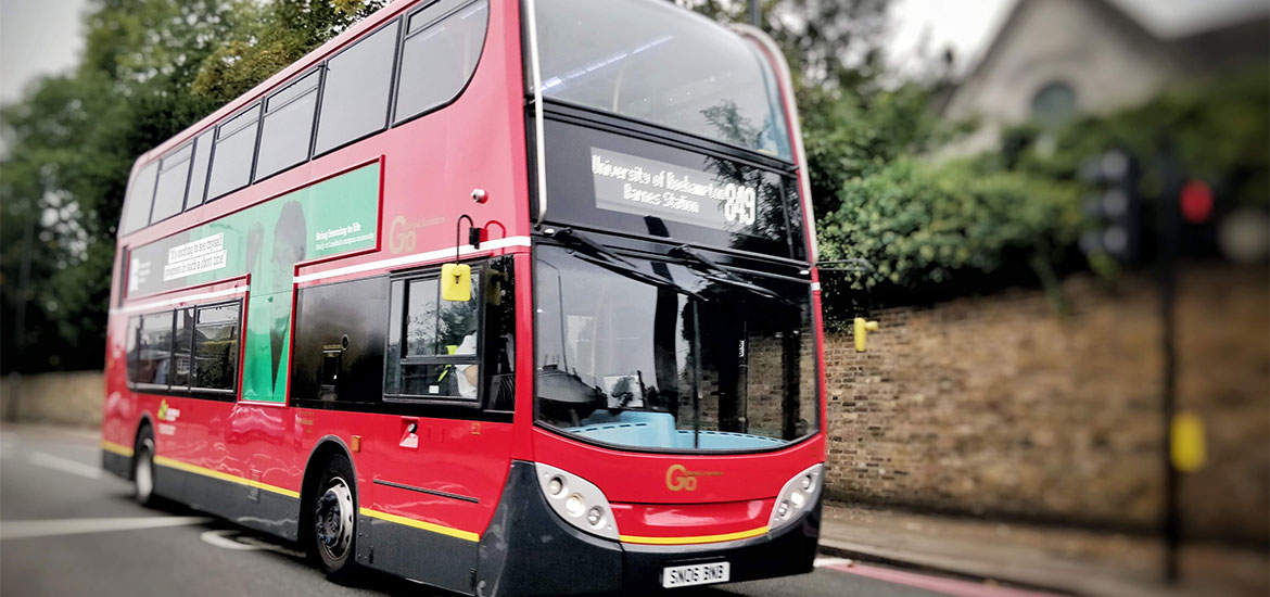 Image - Roehampton's free shuttle bus to run to Hammersmith Bridge from 16 September
